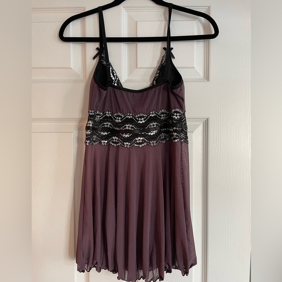 Coquette Women's Mesh Babydoll with Metallic Lace Medium - Picture 4 of 5